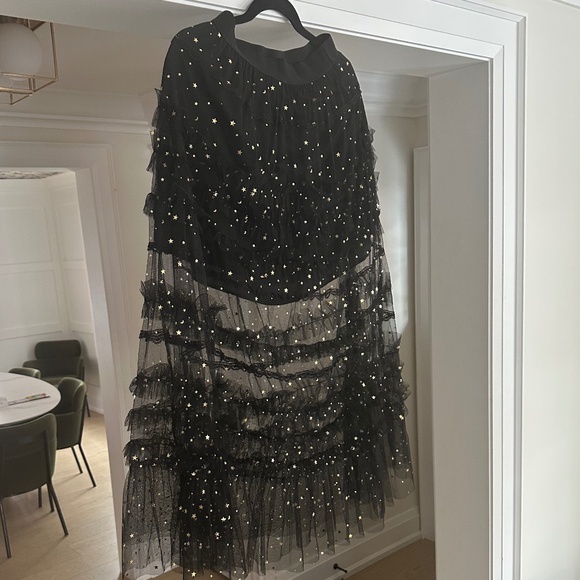 KATE HEWKO - Black & Gold Star Tiered Tulle Constellations Skirt - One Size - Picture 4 of 14